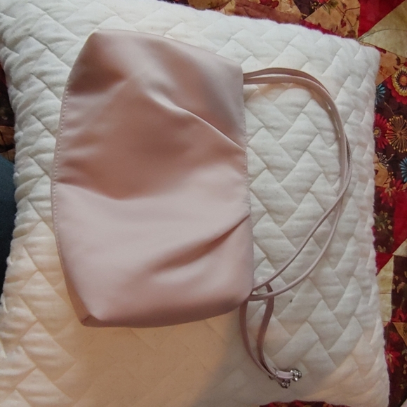 Clutch - Picture 4 of 5